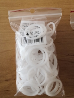kroužek ramínkový 16mm bílá
