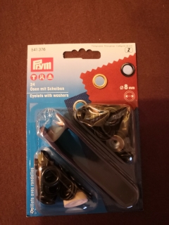 Průchodky 8 mm s podložkou černý nikl