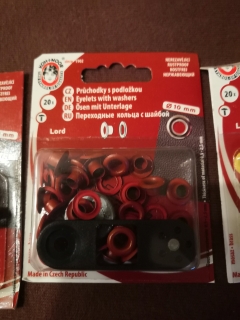 Průchodky kovové LORD 5 mm lak - blistr červená