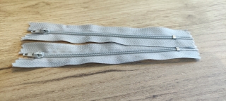 zip sv. šedá 14 cm #3 N