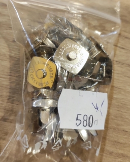 Magnetické zapínání čtvrteček 14mm