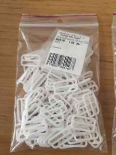 Zkracovač ramínkový 16 mm plast bílý
